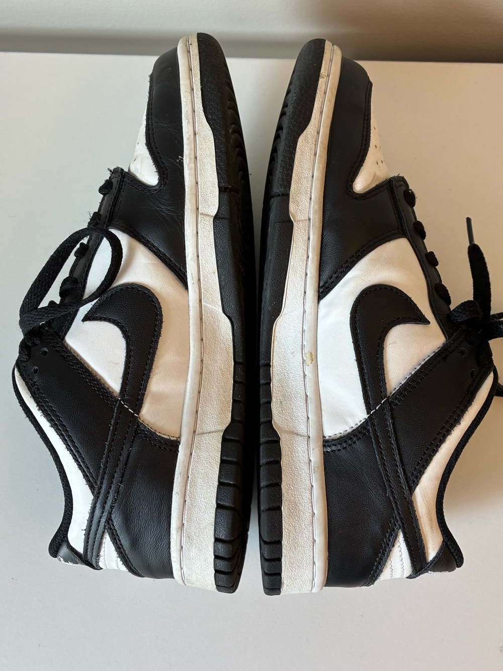 Nike Dunk Low Shoes Youth Size 6Y
Black White Panda Sneakers
CW1590-100 - Picture 5 of 8